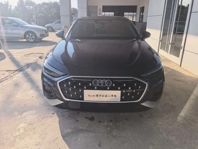 Audi A5L — Фото автомобиля 2