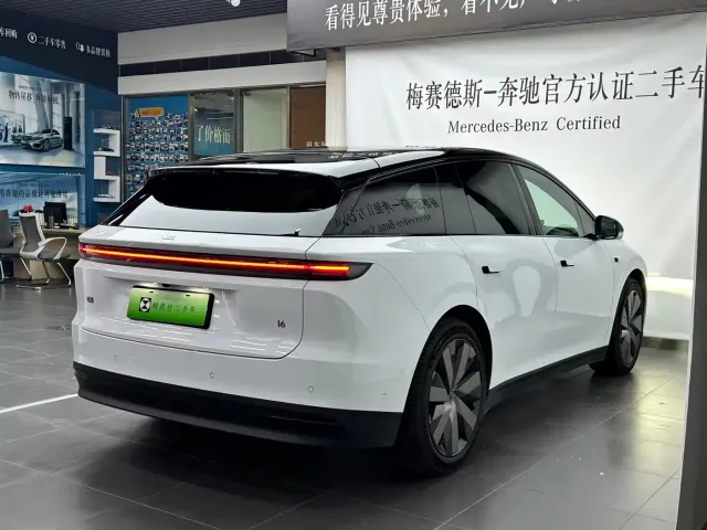 Li Auto i6 — Фото автомобиля 6