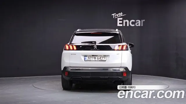 Peugeot 3008 — Фото автомобиля 4