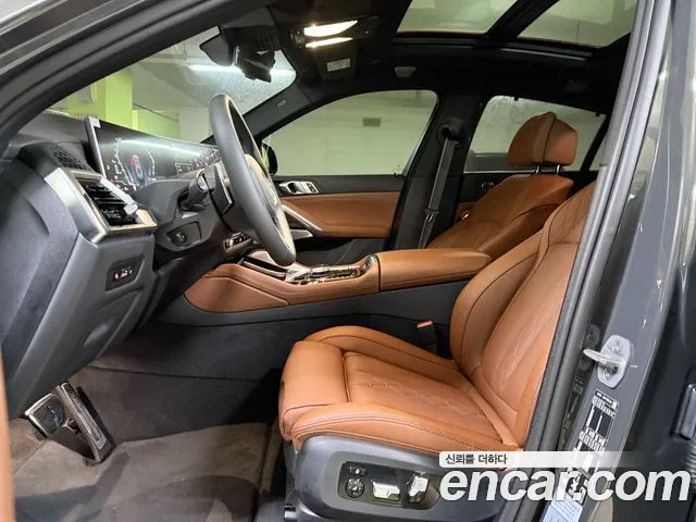 BMW X6 xDrive40i M Sport Pro Best Seller Edition — Фото автомобиля 12