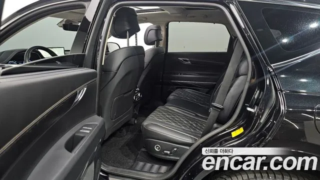 Genesis GV80 — Фото автомобиля 22