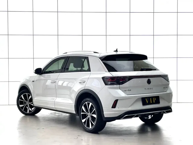 Volkswagen T-Roc — Фото автомобиля 4