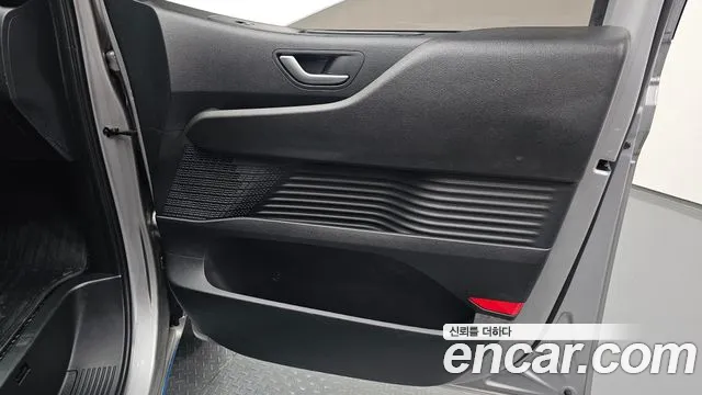 Hyundai Staria — Фото автомобиля 14