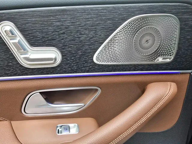Mercedes-Benz GLE-Class — Фото автомобиля 20