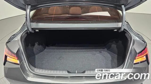 Hyundai Avante CN7 — Фото автомобиля 26