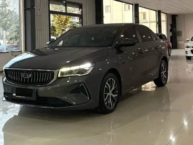 Фотография автомобиля — Geely Emgrand