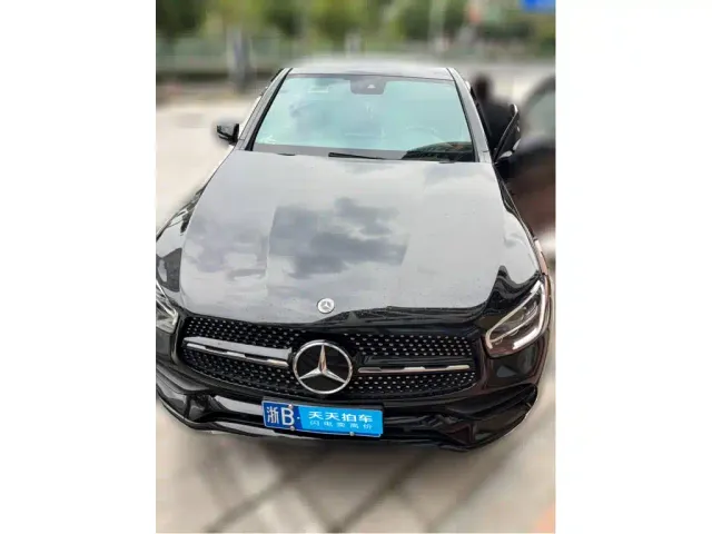 Фотография автомобиля — Mercedes-Benz GLC Coupe