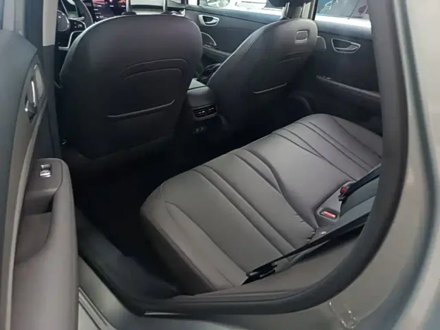 Shangjie Shangjie SUV 2025 Model Extended Range Pro — Фото автомобиля 16