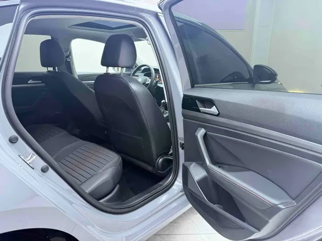 Volkswagen Lavida — Фото автомобиля 20