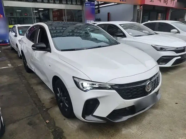 Buick Verano — Фото автомобиля 3