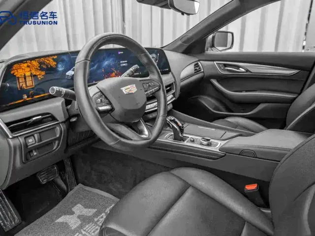 Cadillac CT5 — Фото автомобиля 12