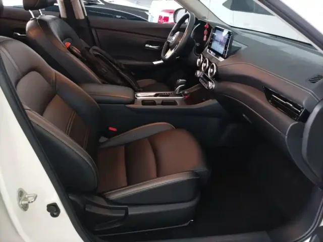 Nissan Sylphy — Фото автомобиля 24
