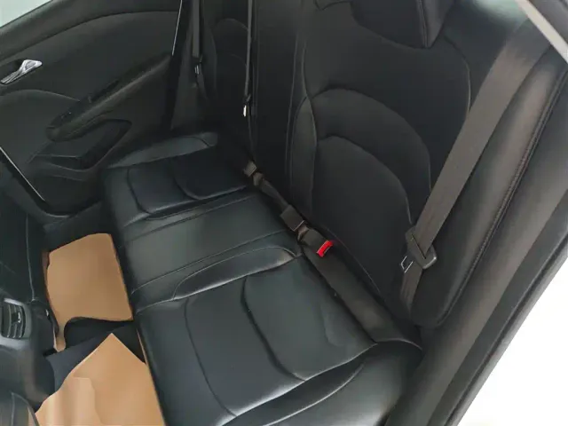 Chevrolet Monza — Фото автомобиля 16