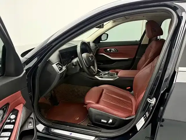 BMW 3 Series — Фото автомобиля 7