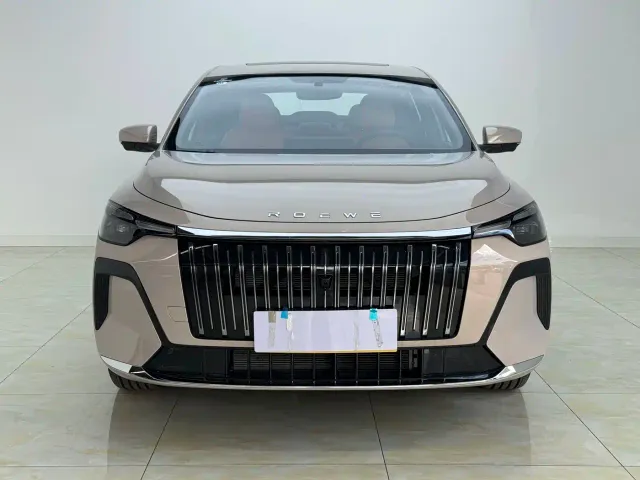 Roewe i6 — Фото автомобиля 2