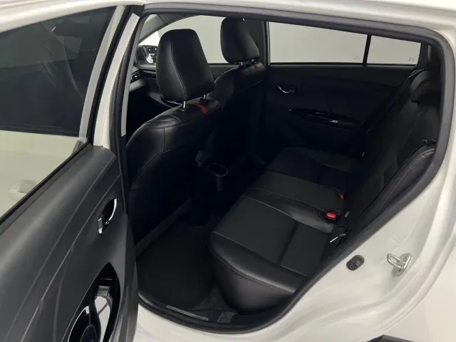 Toyota YARiS L Zhi Xuan — Фото автомобиля 13