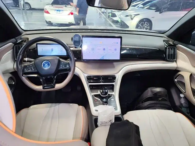 BYD Song Pro — Фото автомобиля 9