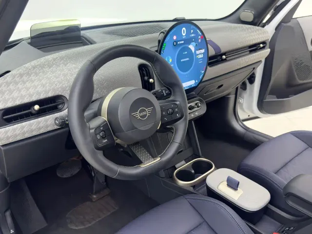 MINI Hatch — Фото автомобиля 16