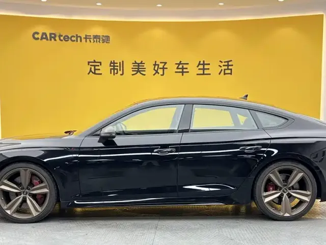 Audi RS 5 — Фото автомобиля 3