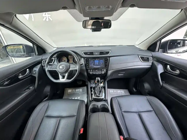 Nissan Qashqai — Фото автомобиля 6