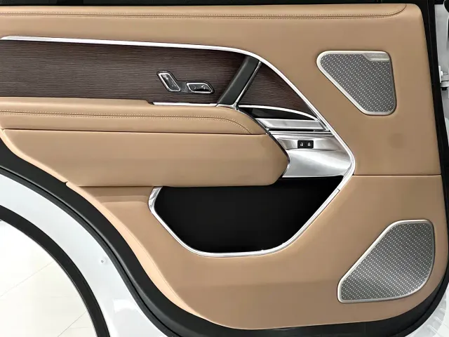 Land Rover Range Rover — Фото автомобиля 28