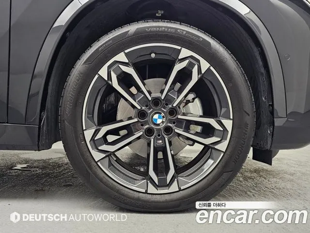 BMW X1 U11 — Фото автомобиля 5