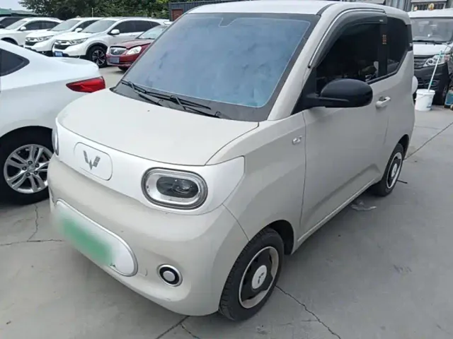Фотография автомобиля — Wuling Hongguang Mini EV