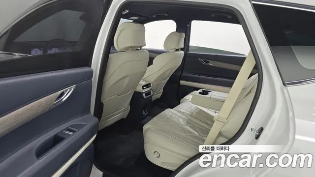 Genesis GV80 2.5T Бензин 2WD — Фото автомобиля 12