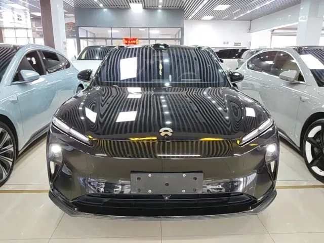 Nio ET5 Touring — Фото автомобиля 2