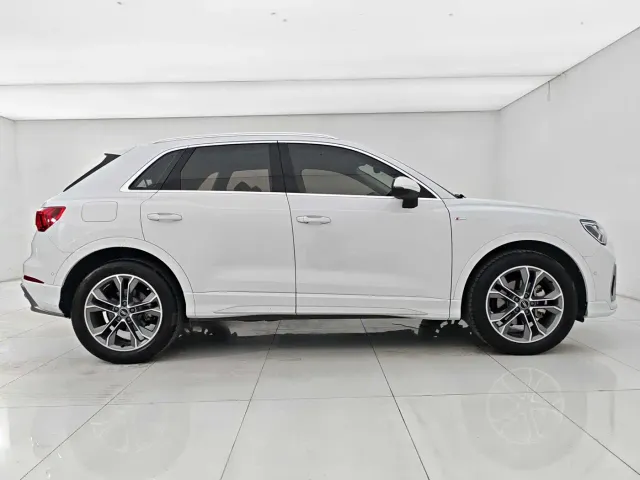 Audi Q3 — Фото автомобиля 8