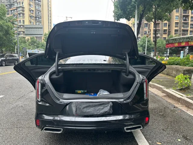 Cadillac CT4 — Фото автомобиля 11