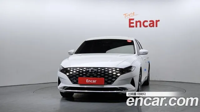Hyundai Grandeur Новый Grandeur IG — Фото автомобиля 3