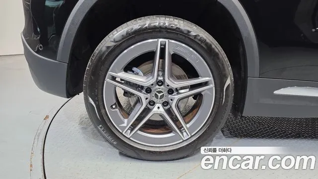 Mercedes-Benz GLA-Class — Фото автомобиля 21