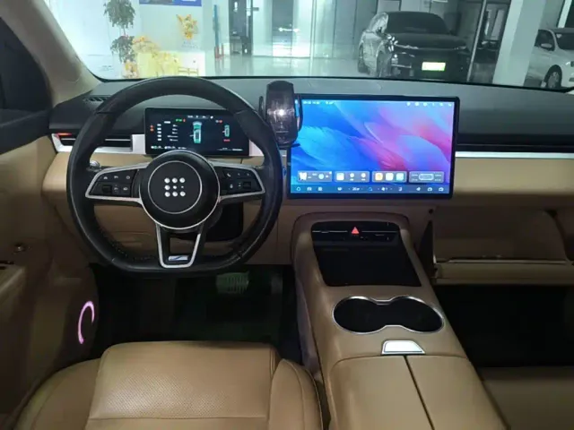Landian E5 PLUS — Фото автомобиля 9