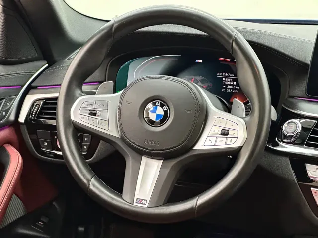 BMW 5 Series — Фото автомобиля 19