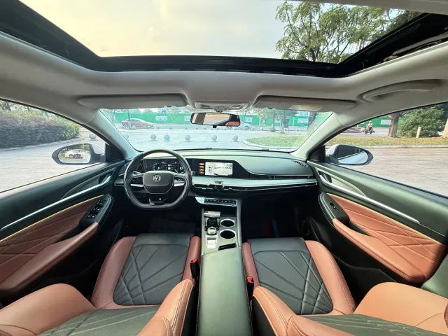 Changan Eado — Фото автомобиля 7