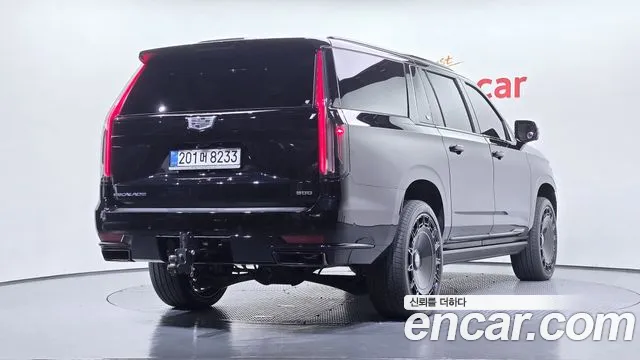 Cadillac Escalade Escalade 5 поколение — Фото автомобиля 2