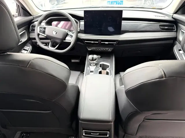 Changan CS75 — Фото автомобиля 5