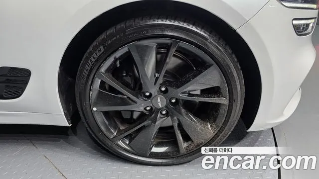 Genesis G70 — Фото автомобиля 18