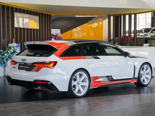Audi RS 6 — Фото автомобиля 11