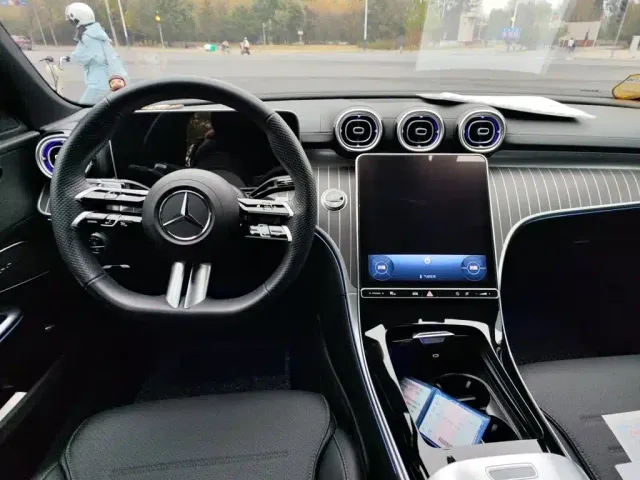Mercedes-Benz C-Class — Фото автомобиля 5