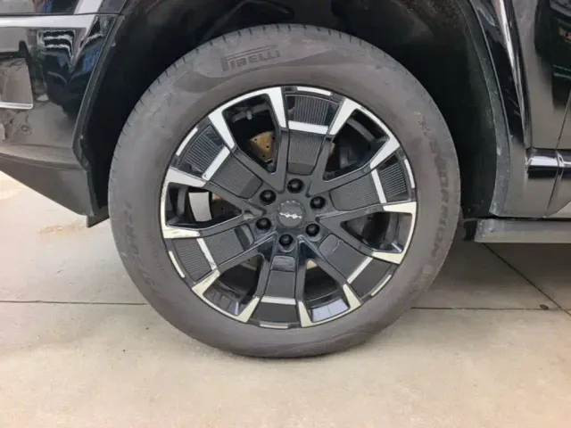 BYD FangChengBao Leopard 8 — Фото автомобиля 22