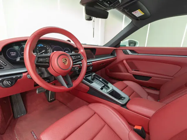 Porsche 911 — Фото автомобиля 7