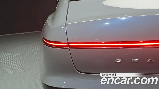 Hyundai Grandeur — Фото автомобиля 18