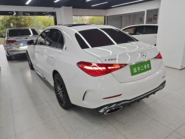 Mercedes-Benz C-Class — Фото автомобиля 4