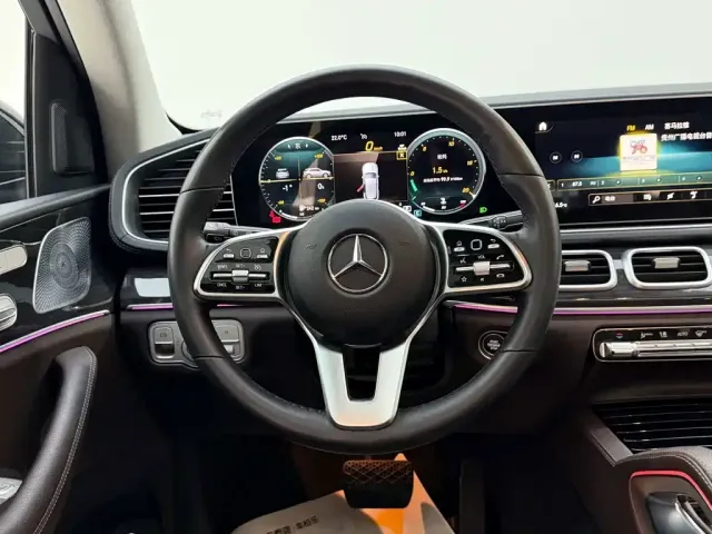 Mercedes-Benz GLE-Class — Фото автомобиля 14