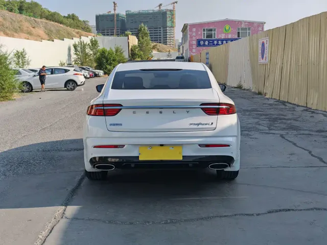 Geely Xingrui — Фото автомобиля 8
