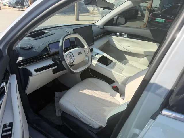 Geely Galaxy E5 — Фото автомобиля 5