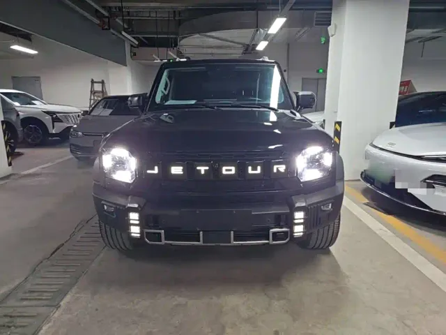Jetour T2 — Фото автомобиля 2