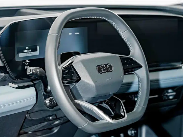 Audi Q6L Sportback e-tron — Фото автомобиля 9